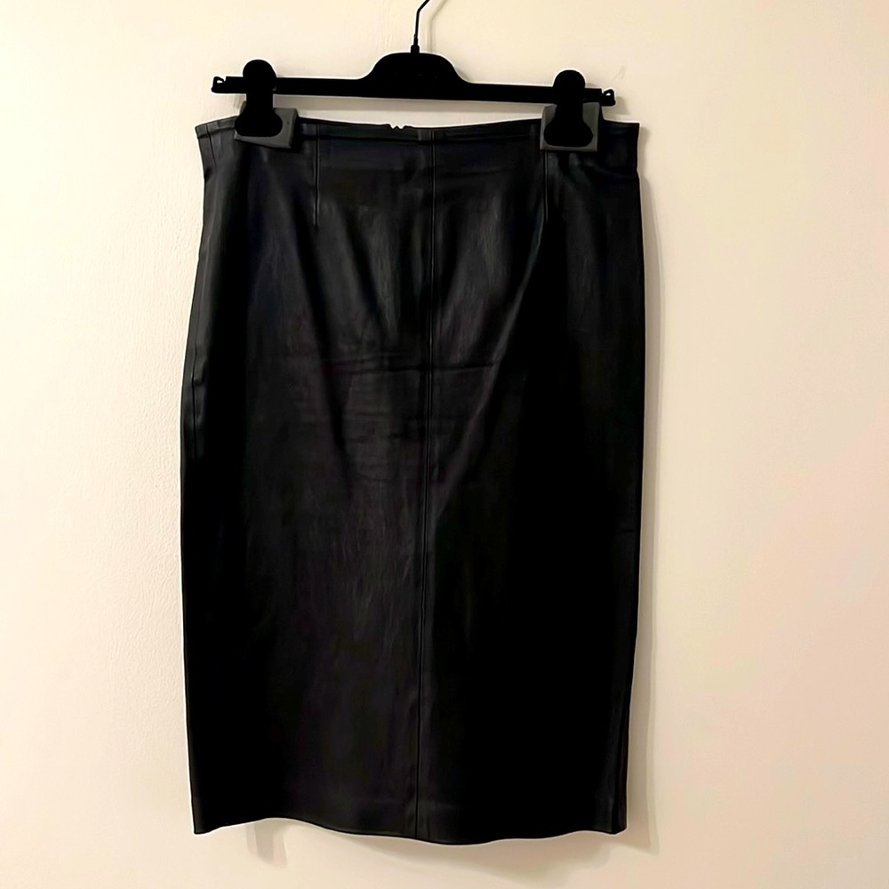 Iris and Ink black leather pencil skirt size 8